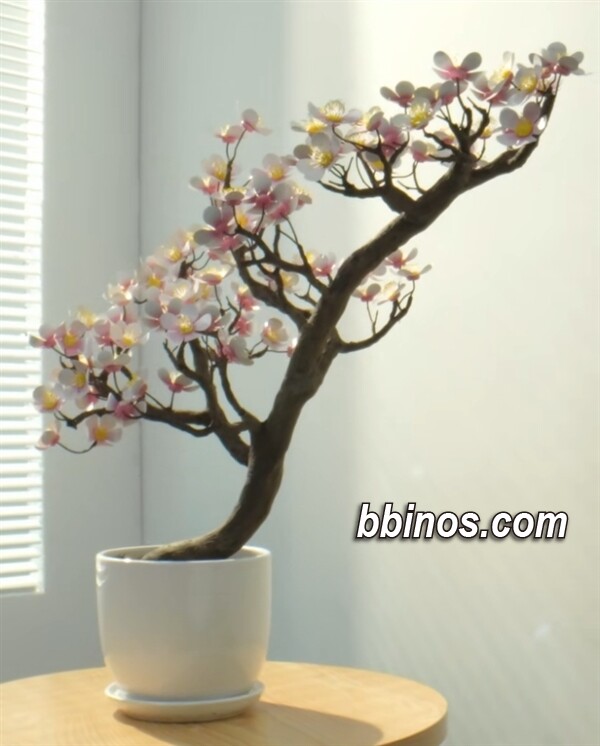 2023112420 记忆金属绽放科技之花，何同学视频展示奇妙物理变形