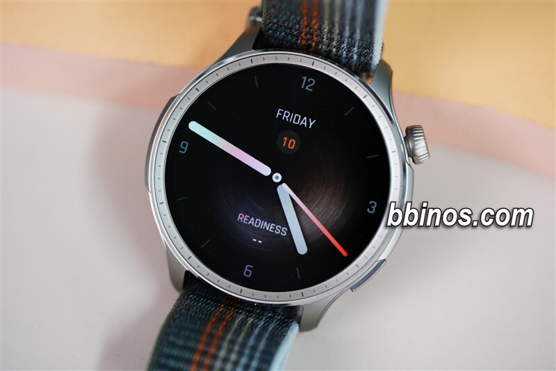 2023120518 华米科技旗下amazfit Balance智能手表全新上市