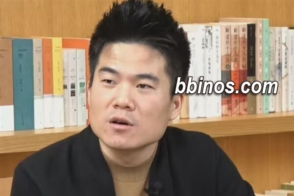2023121720 网络红人董宇辉粉丝人数突破两千万大关 网友热议支持声不断