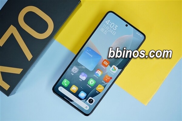 2023122010 Redmi K70系列风靡市场，14日突破百万销量里程碑